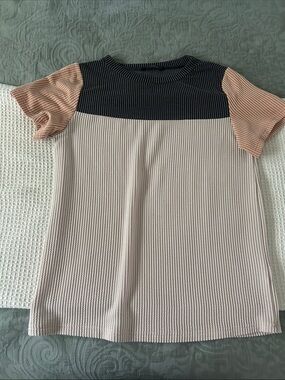 Trendy boutique Black, Blush Pink & Cream Colorblock Ribbed Short Sleeve Top